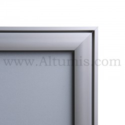 Cadre Clic-Clac d'affichage en aluminium anodisé. Profil 37mm. Détail 1. Altumis