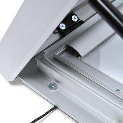 Vitrine d'affichage extérieure lumineuse (LED) : Premium. Cadre en aluminium. Altumis