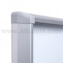 Vitrine d'affichage d'intérieur avec porte coulissante. Format 4 x A4. Profil aluminium SL : 59 x 30 mm. Altumis
