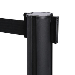 Barrière ceinture sur poteaux noir. Ceinture Noir. Altumis